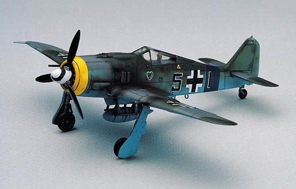 Academy MODEL AIRPLANES Academy 1/72 Fw190A6/8 Butcher Fighter Kit