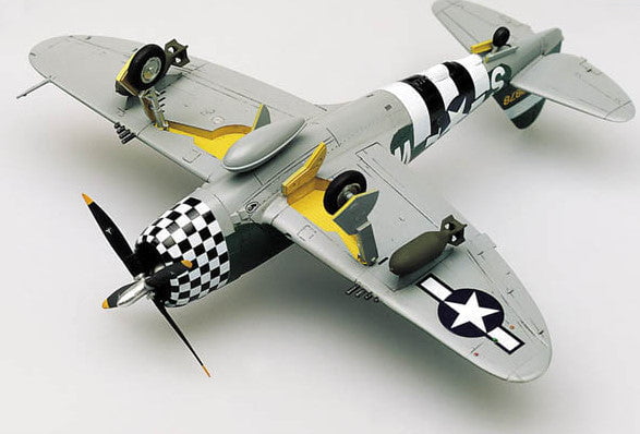 Academy MODEL AIRPLANES Academy 1/72 P47D Thunderbolt Eileen Fighter Kit