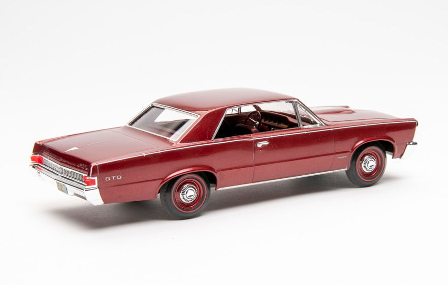 AMT Model Kits Other Models & More AMT 1965 Pontiac GTO Hardtop Craftsman Plus 1/25