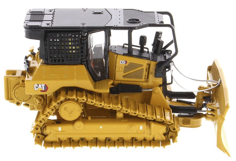 Diecast Masters Cat D5 LGP Fire Suppression Dozer - 1/50
