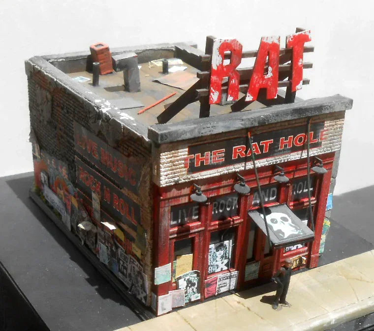 Downtown Deco Building - Kit Downtown Deco 64 O Scale Rat Hole Cast Hydrocal Building Kit