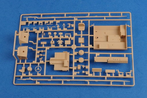 Hobby Boss MILITARY MODEL Hobby Boss 1/35 SOVIET SS-23 Spider Missle Kit