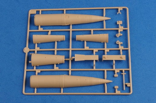 Hobby Boss MILITARY MODEL Hobby Boss 1/35 SOVIET SS-23 Spider Missle Kit