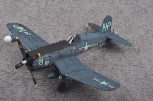 Hobby Boss MODEL AIRPLANES Hobby Boss 1/48 F4U-5N Corsair Early Kit