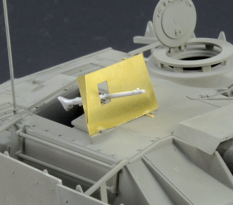 Italeri MILITARY MODEL Italeri 1/35 SdKfz 167 StuG IV Tank Kit