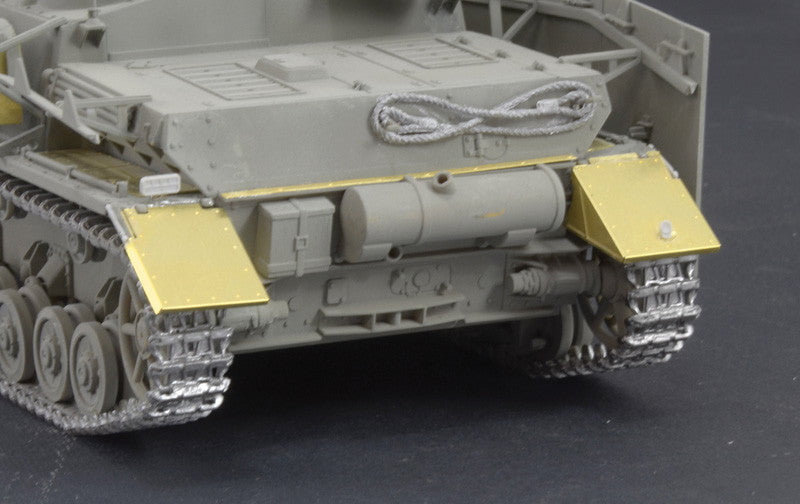Italeri MILITARY MODEL Italeri 1/35 SdKfz 167 StuG IV Tank Kit