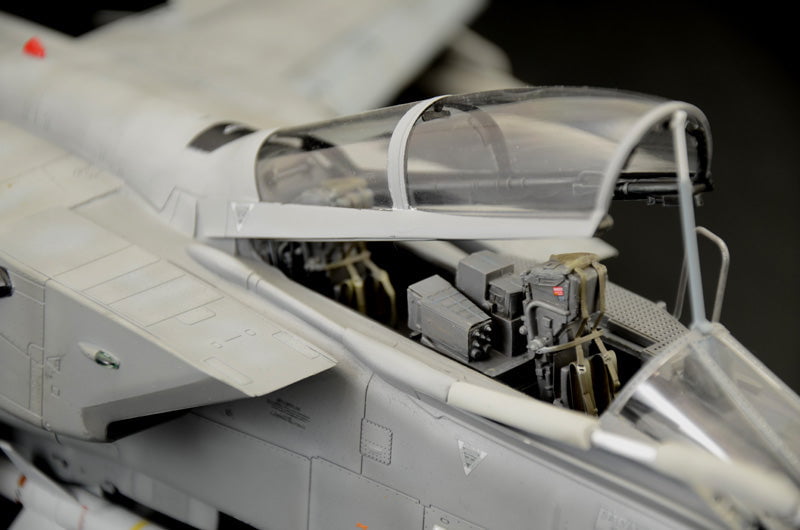 Italeri MODEL AIRCRAFT Italeri 1/32 Tornado ECR Jet Aircraft Kit