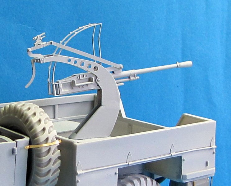 LZ Models MILITARY MODEL LZ Models 1/35 WWII Italian CMP Ford F15 Military Truck w/20mm Breda Gun Mod 39 Resin Kit