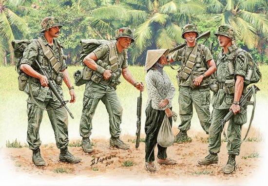 Master Box MILITARY MODEL Master Box Ltd 1/35 US Soldiers Patrolling Vietnam (4 & Woman) Kit
