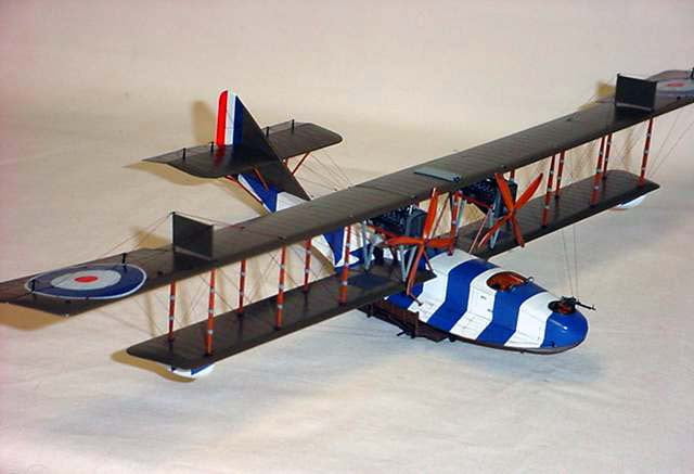 Roden MODEL AIRPLANES Roden 1/72 Felixstowe F2A (Late) Flying Boat BiPlane Kit