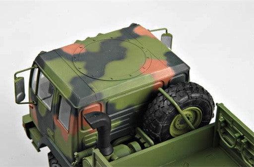 Trumpeter MILITARY MODEL Trumpeter 1/35 M1078 LMTV (Light Medium Tactical Vehicle) Standard Cargo Truck Kit