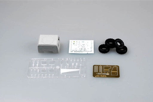 Trumpeter MILITARY MODEL Trumpeter 1/35 M1078 LMTV (Light Medium Tactical Vehicle) Standard Cargo Truck Kit