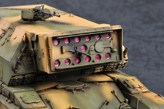 Trumpeter MILITARY MODEL Trumpeter 1/35 Soviet 1K17 Szhatie Laser Tank Kit
