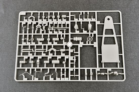 Trumpeter MILITARY MODEL Trumpeter 1/35 Soviet 2P16 Launcher w/2K6 Luna (FROG5) Missile (New Variant) Kit