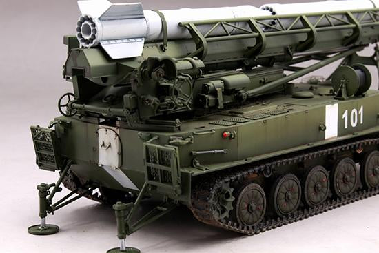 Trumpeter MILITARY MODEL Trumpeter 1/35 Soviet 2P16 Launcher w/2K6 Luna (FROG5) Missile (New Variant) Kit