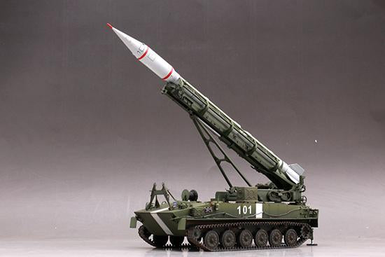 Trumpeter MILITARY MODEL Trumpeter 1/35 Soviet 2P16 Launcher w/2K6 Luna (FROG5) Missile (New Variant) Kit