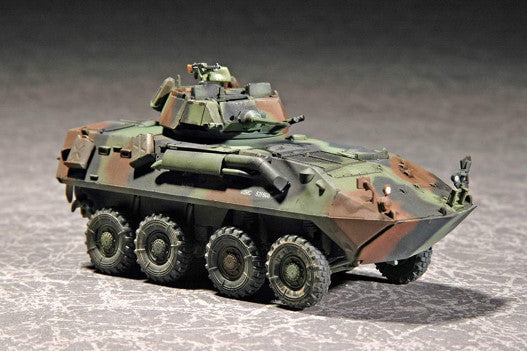 Trumpeter MILITARY MODEL Trumpeter 1/72 USMC LAV-25 8x8 Light Armored Vehicle Kit