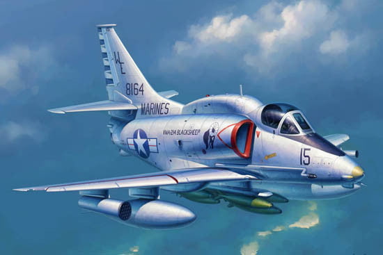 Trumpeter MODEL AIRPLANES Trumpeter 1/32 A4M Skyhawk Carrier Launched Ground Attack Aircraft Kit
