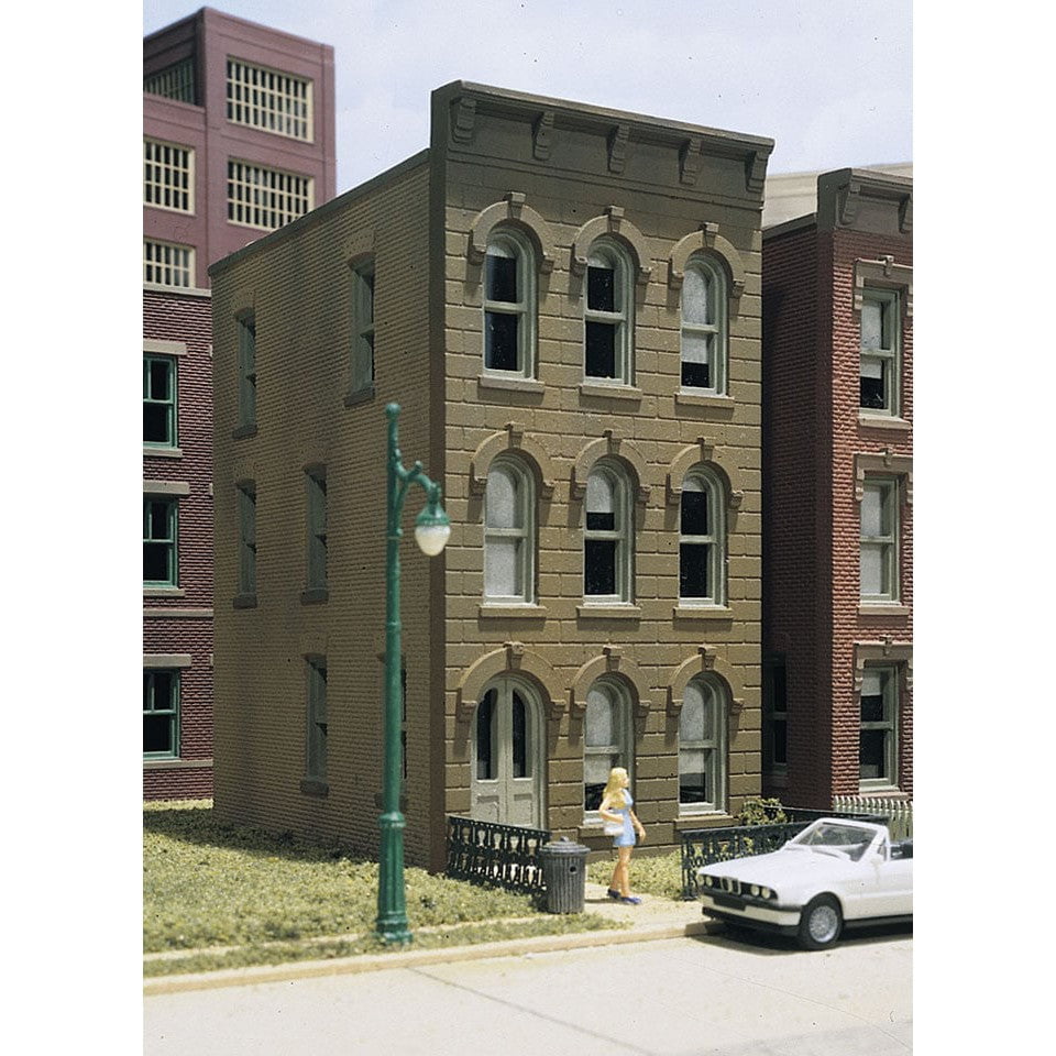 Woodland Scenics Woodland Scenics HO Scale Townhouse #2 DPM Kit