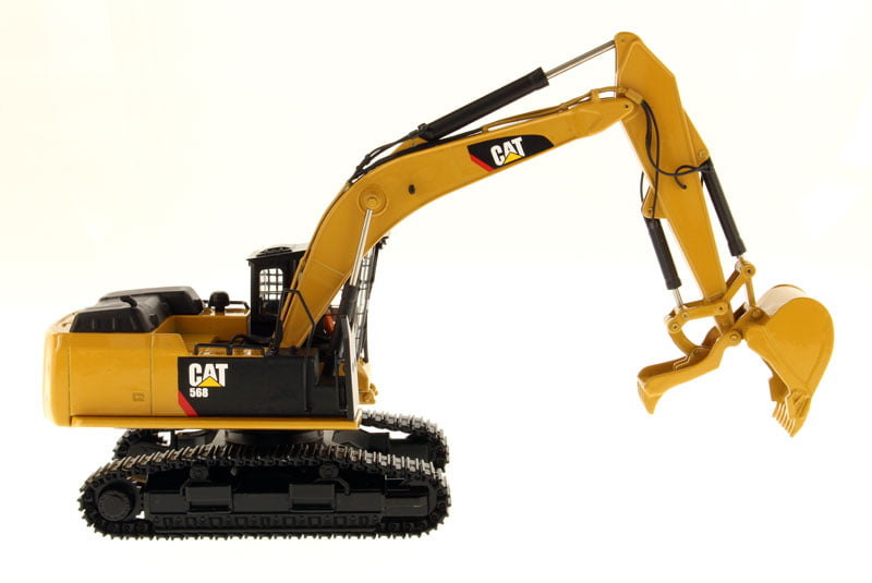 Diecast Masters Cat® 568 GF Road Builder - 1/50