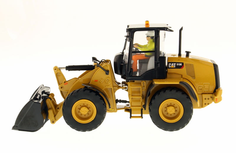 Diecast Masters Cat® 910K Wheel Loader - 1/32