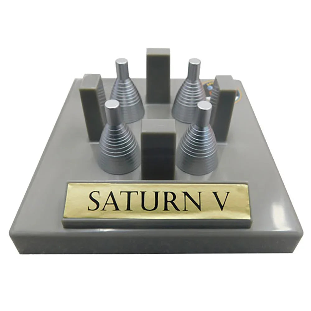 Estes Rockets Saturn V (1:200 scale) Ready to Fly