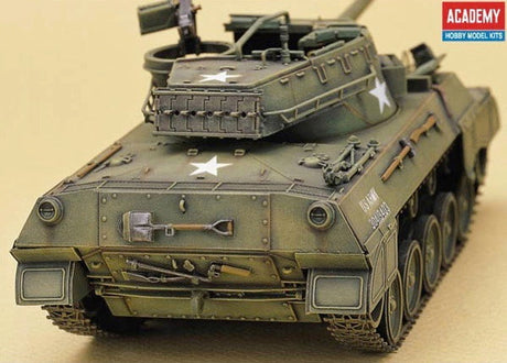 Academy MILITARY MODEL Academy 1/35 M18 Hellcat US Tank Kit