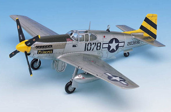Academy MODEL AIRPLANES Academy 1/72 P51C Mustang Fighter Kit