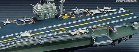 Academy MODEL SHIPS Academy 1/800 USS Eisenhower CVN69 Aircraft Carrier Kit