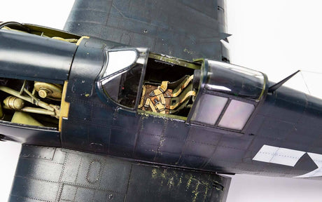 Airfix MODEL AIRCRAFT Airfix 1/24 F6F5 Hellcat Aircraft (New Tool) Kit