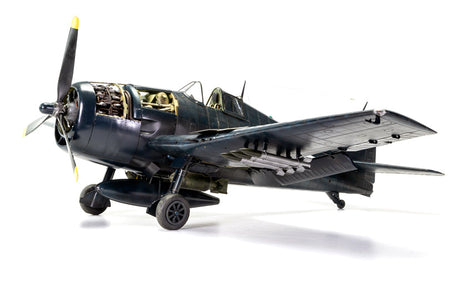 Airfix MODEL AIRCRAFT Airfix 1/24 F6F5 Hellcat Aircraft (New Tool) Kit