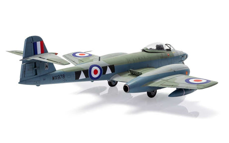 Airfix MODEL AIRCRAFT Airfix 1/48 Gloster Meteor FR9 Fighter Kit
