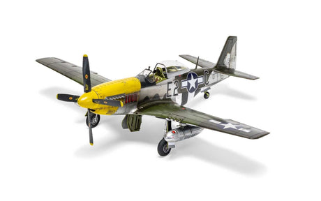 Airfix MODEL AIRCRAFT Airfix 1/48 P51D Mustang (Filletless Tails) Aircraft Kit