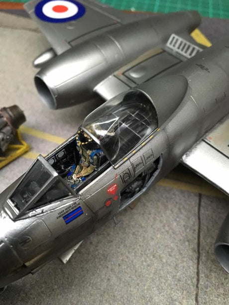 Airfix MODEL AIRPLANES Airfix 1/48 Gloster Meteor F8 British Jet Fighter Kiy