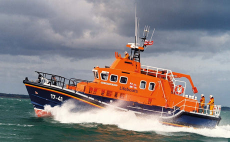 Airfix MODEL SHIPS Airfix 1/72 RNLI Severn Class Lifeboat (Re-Issue) Kit