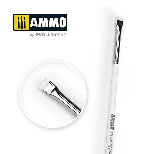 AMMO by MIG Jimenez paint brush AMMO by MIG Brushes - 3 AMMO Decal Application Brush