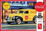 AMT Model Kits Other Models & More AMT '40 Ford Sedan Delivery (CocaCola) 1/25
