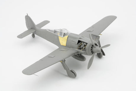Border Models MODEL AIRCRAFT Border Focke-Wulf FW190A-8 4 in 1 (R2/R6/R7/R8) 1/35