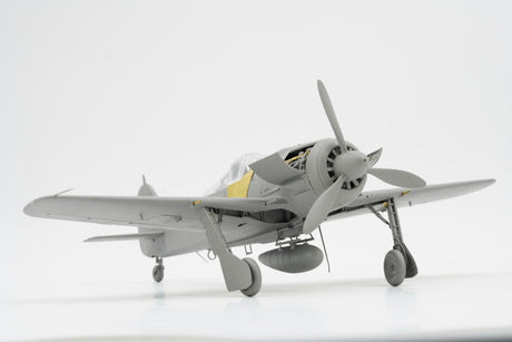Border Models MODEL AIRCRAFT Border Focke-Wulf FW190A-8 4 in 1 (R2/R6/R7/R8) 1/35