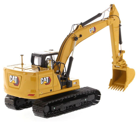 Diecast Masters Cat® 323 Hydraulic Excavator - 1/50