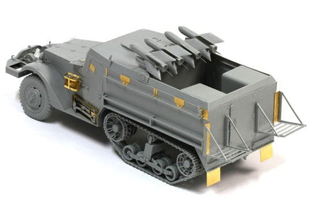 Dragon MILITARY MODEL Dragon 1/35 IDF M3 Halftrack w/Nord SS11 Anti-Tank Missile Carrier Kit