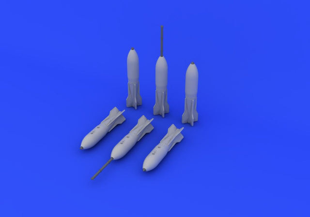 Eduard Eduard 1/72 M117 Late Bombs (Decals & Resin)