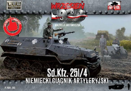 First to Fight MILITARY MODEL First To Fight 1/72 WWII SdKfz 251/4 German Artillery Halftrack Kit