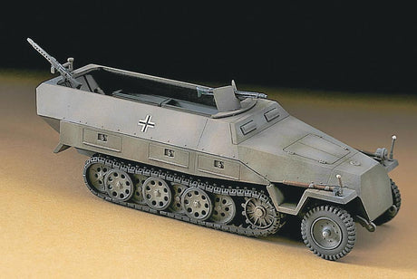 Hasegawa MILITARY MODEL Hasegawa 1/72 SdKfz 251/1 Ausf D Halftrack Kit