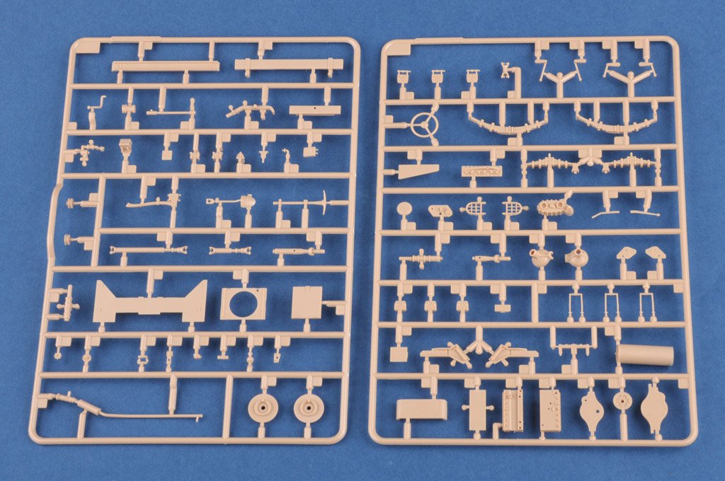 Hobby Boss MILITARY MODEL Hobby Boss 1/35 M3A1 Late 122mm Howitzer M-30 Kit