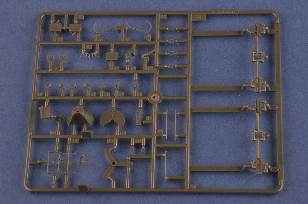Hobby Boss MILITARY MODEL Hobby Boss 1/35 Soviet MBV-2 (Late KT-28 Gun) Kit