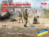ICM Models MILITARY MODEL ICM Models 1/35 Brave Ukraine: Sappers (Minesweepers) of the Armed Forces of Ukraine (3) w/Dog & Equipment Kit