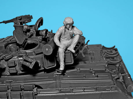 ICM Models MILITARY MODEL ICM Models 1/35 Brave Ukraine: Tank Crew of the Armed Forces of Ukraine (4) (New Tool) Kit