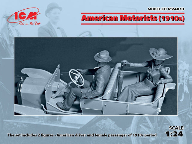 ICM Models MODEL CARS ICM Models Model Cars 1/24 American Male/Female Motorists 1910's Kit