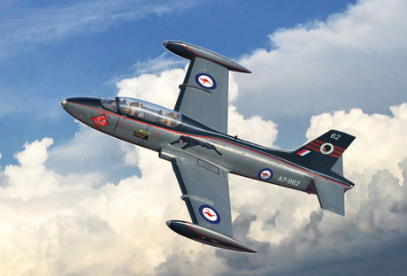 Italeri MODEL AIRCRAFT Italeri 1/48 Aermacchi MB326 Fighter Kit